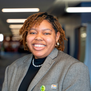 Headshot of Aacha Gregg