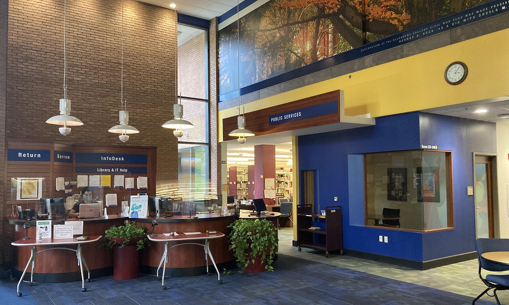 The main lobby in Pelletier Library